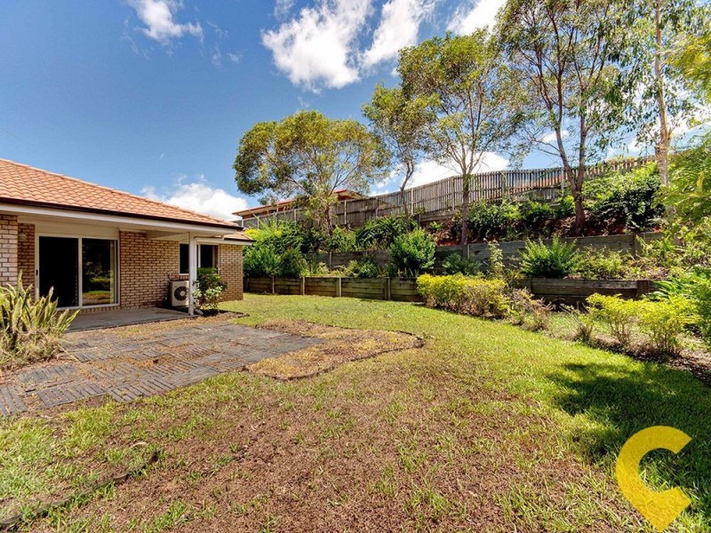 18 Crestridge Crescent, Morayfield QLD 4506