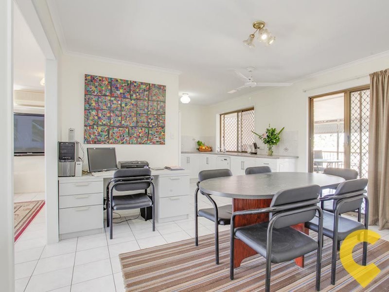 12 Huntington Dr, Kallangur QLD 4503