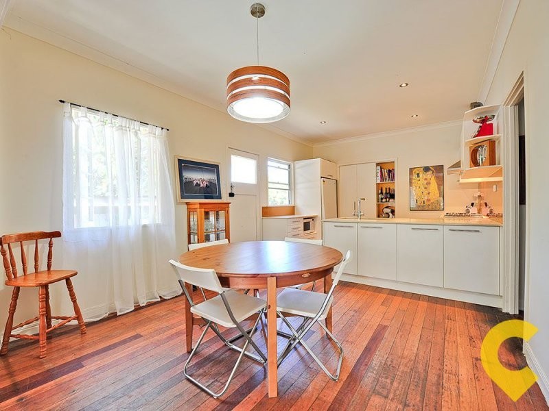 18 Mooney Street, Keperra QLD 4054