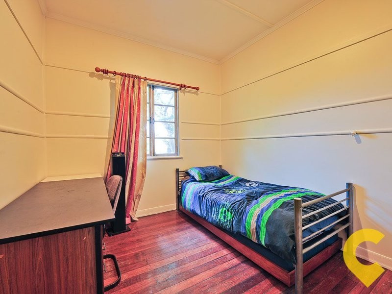 18 Mooney Street, Keperra QLD 4054