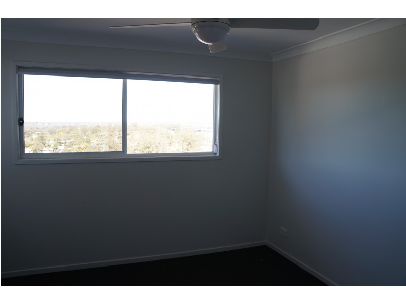 136 Seventeen Mile Rocks Road, Seventeen Mile Rocks QLD 4073