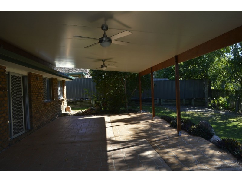 7 Langlo Street St, Riverhills QLD 4074