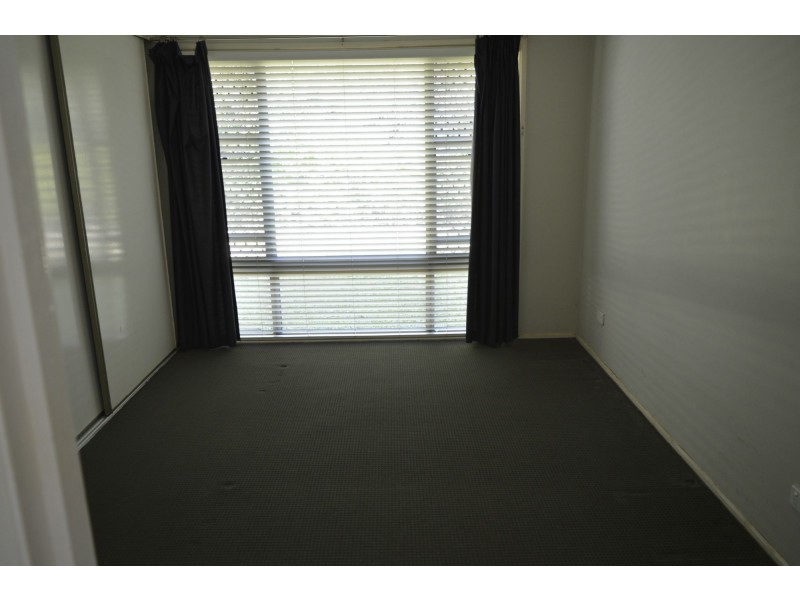 7 Langlo Street St, Riverhills QLD 4074