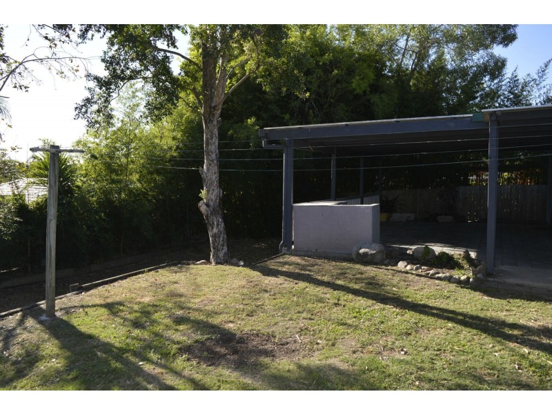 40 Paluna Street, Riverhills QLD 4074