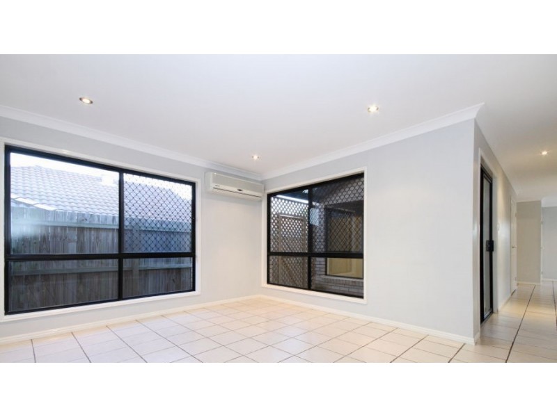 4 Girraween Close, Riverhills QLD 4074