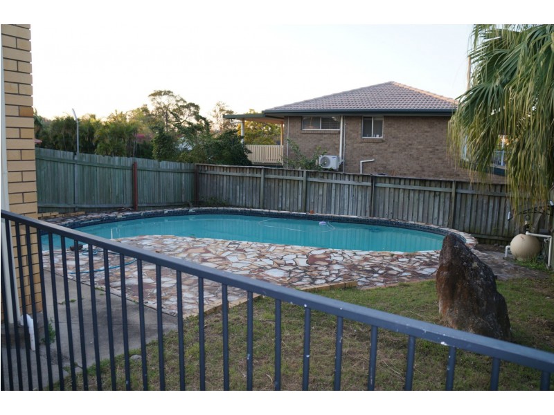 1 Schooner Street, Jamboree Heights QLD 4074