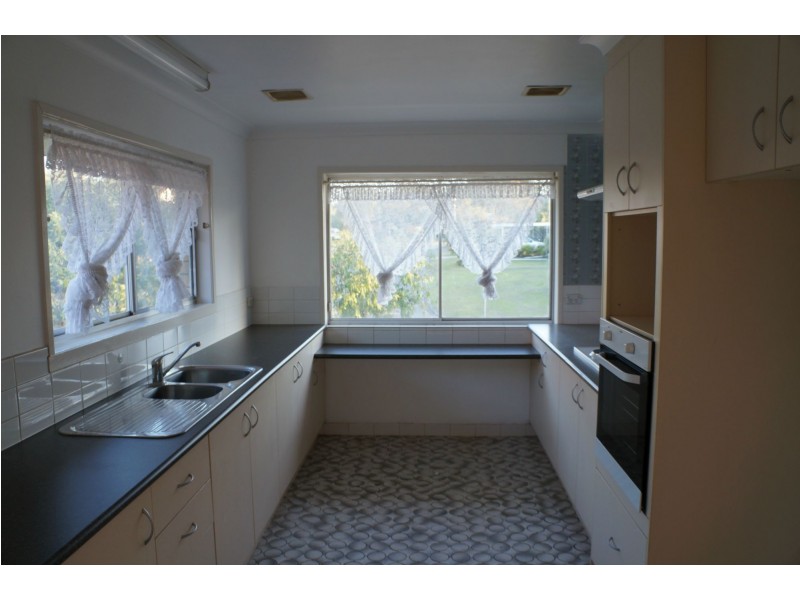 1 Schooner Street, Jamboree Heights QLD 4074