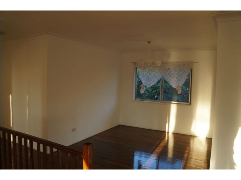 1 Schooner Street, Jamboree Heights QLD 4074