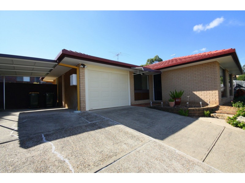 23 Zeil Street, Riverhills QLD 4074