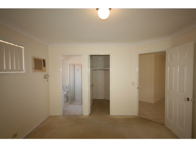 21 Carissa Street, Sinnamon Park QLD 4073