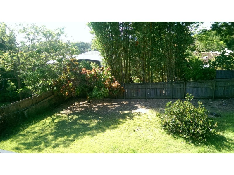 15 Pack Street, Jamboree Heights QLD 4074