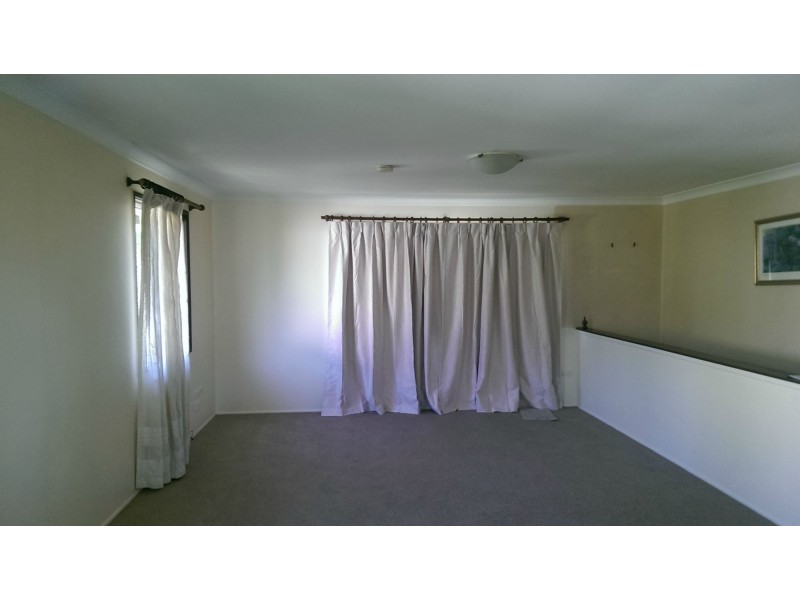 15 Pack Street, Jamboree Heights QLD 4074