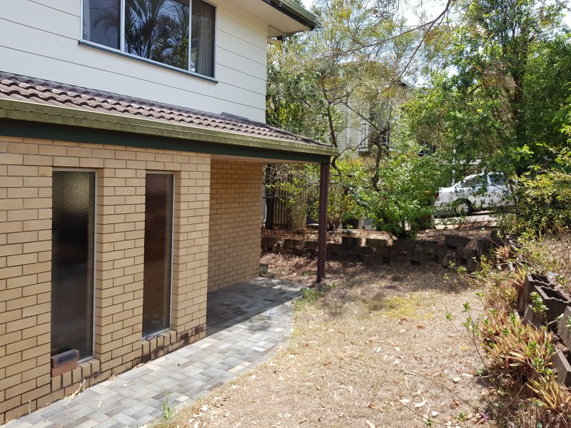 15 Pack Street, Jamboree Heights QLD 4074