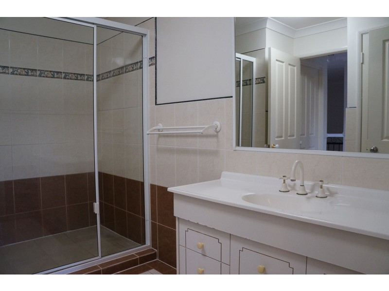 Unit 31/580 Seventeen Miles Rocks Road St, Sinnamon Park QLD 4073