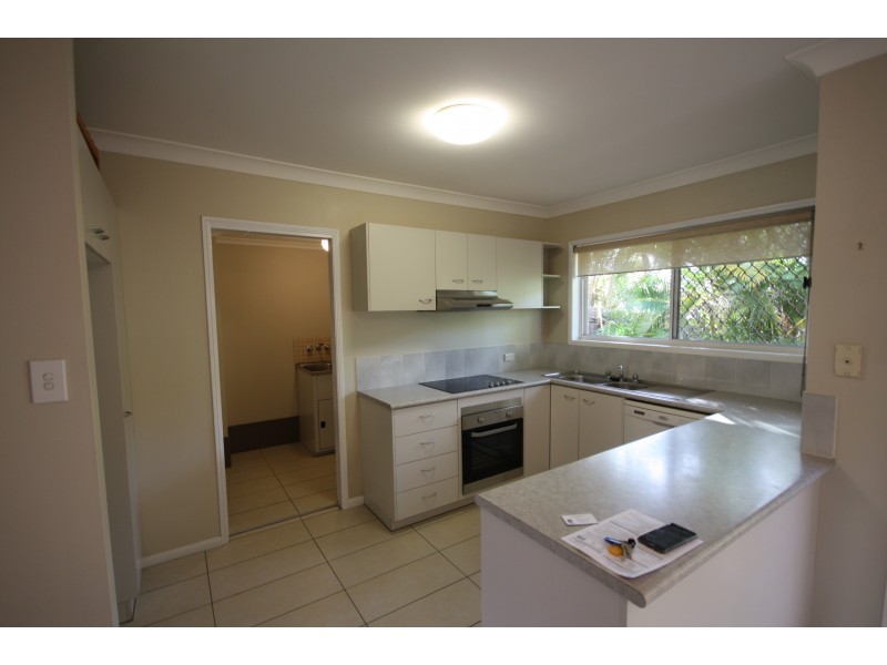 4/11 Meadow Place, Middle Park QLD 4074