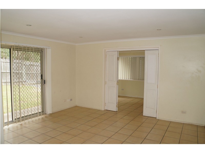 10 MacFarlane Street, Riverhills QLD 4074