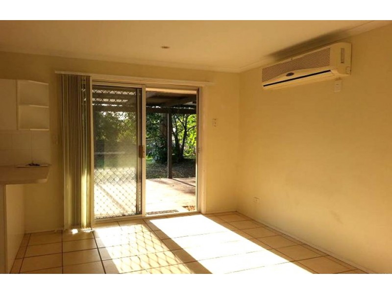 10 MacFarlane Street, Riverhills QLD 4074