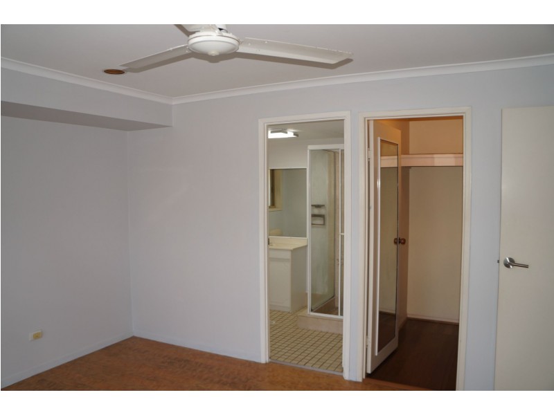 31 Bilkurra Street, Middle Park QLD 4074