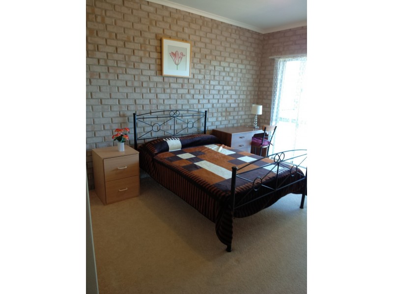 40 Robertson Street, Fig Tree Pocket QLD 4069