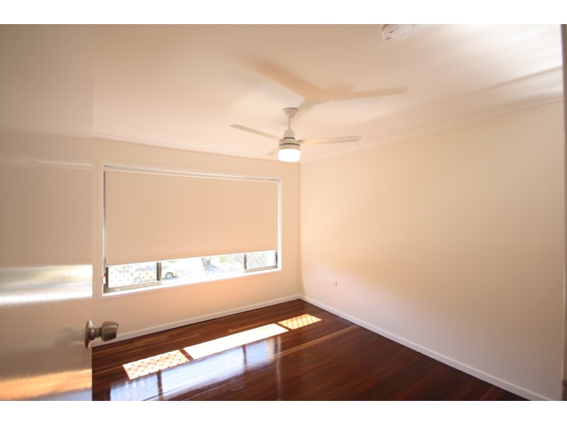 2 Gwydir St, Riverhills QLD 4074