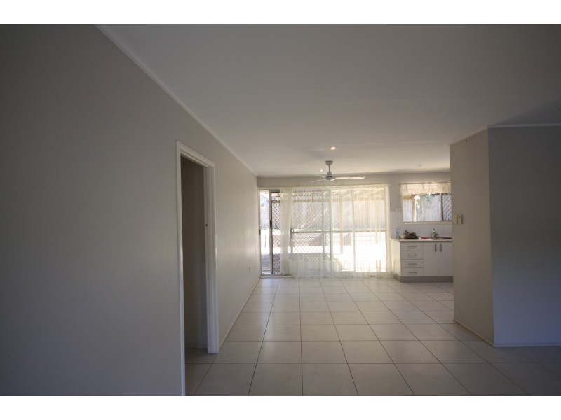 66 Brookfield Rd, Kenmore QLD 4069