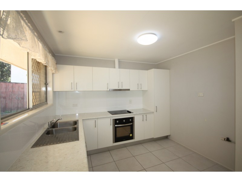 66 Brookfield Rd, Kenmore QLD 4069