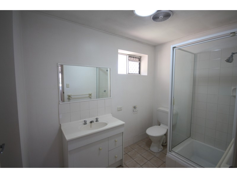 66 Brookfield Rd, Kenmore QLD 4069