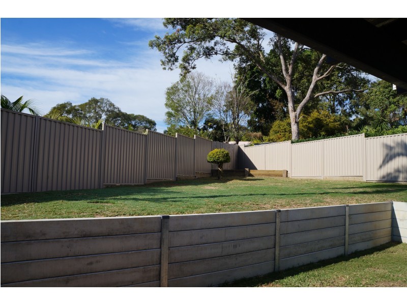 4 Konda St, Riverhills QLD 4074