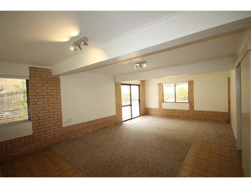 27 Capitol Dr, Jindalee QLD 4074