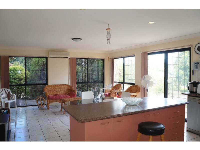 15 Karumba Pl, Riverhills QLD 4074