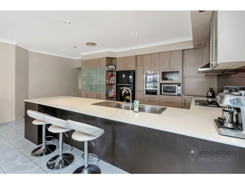18 Bonney Pl, Westlake QLD 4074