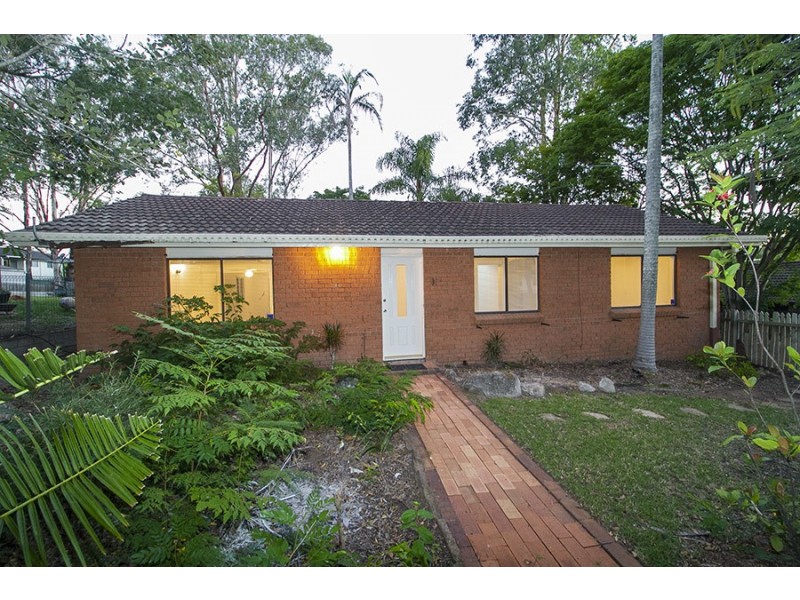 44 Goondoola St, Redbank Plains QLD 4301
