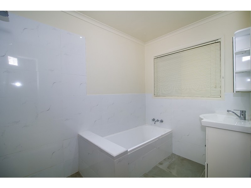 44 Goondoola St, Redbank Plains QLD 4301