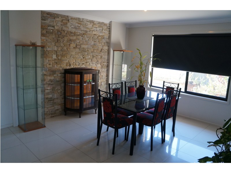 9 Bowerbird Pl, Calamvale QLD 4116