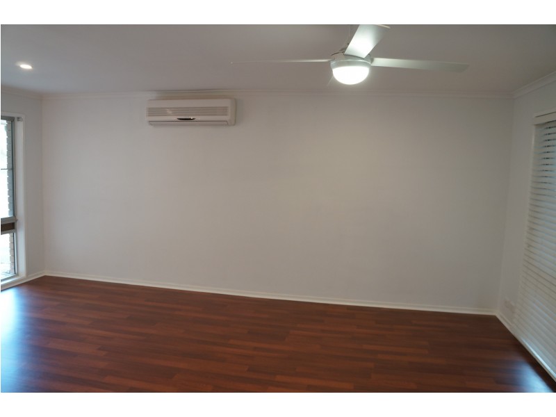 3 Murlal Cl, Jindalee QLD 4074