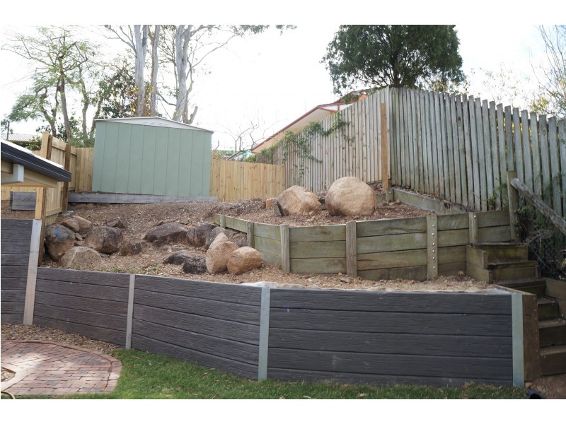 3 Murlal Cl, Jindalee QLD 4074