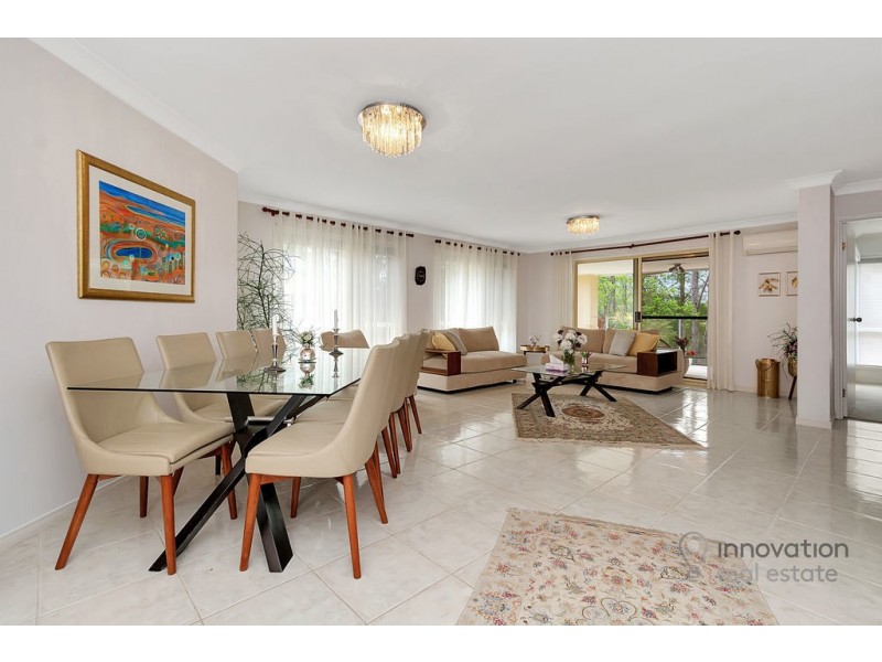 34 Homebush Cres, Sinnamon Park QLD 4073