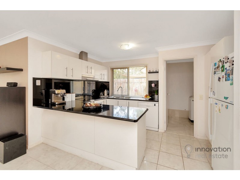 34 Homebush Cres, Sinnamon Park QLD 4073