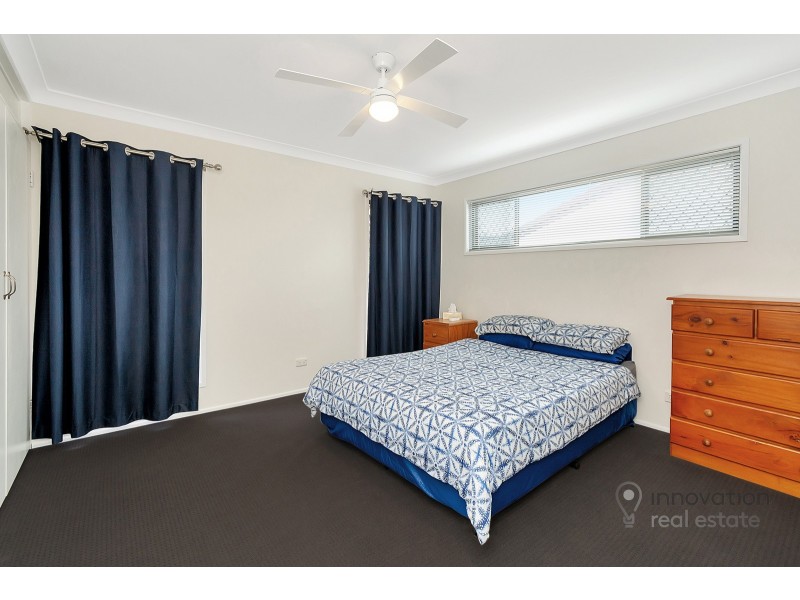 8 Yarle St, Riverhills QLD 4074