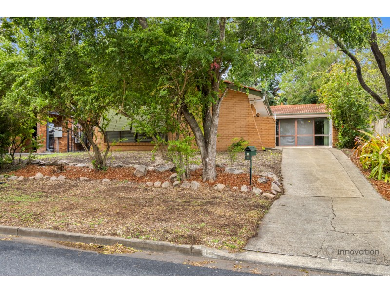 18 Woggle St, Jamboree Heights QLD 4074