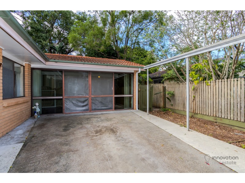 18 Woggle St, Jamboree Heights QLD 4074