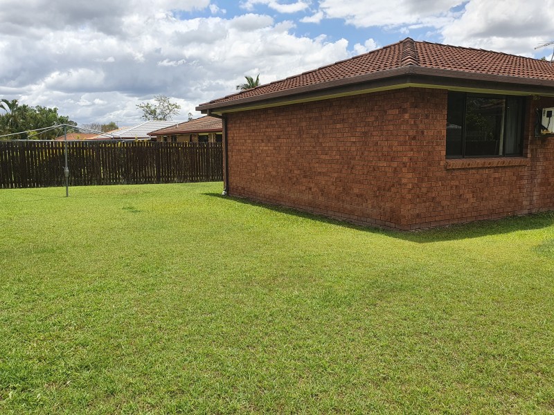 32 Pallert St, Middle Park QLD 4074