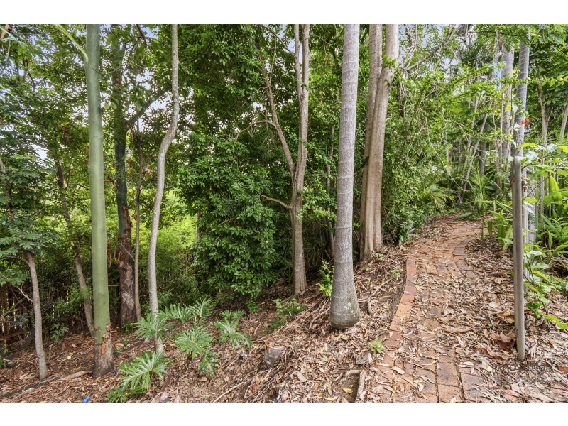 55 Sunset Rd, Kenmore QLD 4069