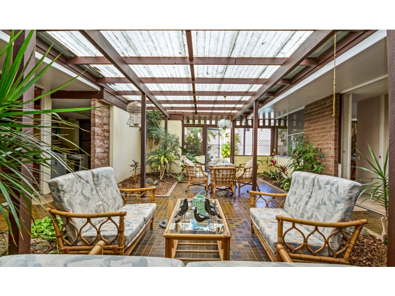 Mount Ommaney QLD 4074