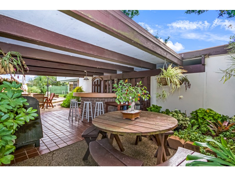 Mount Ommaney QLD 4074