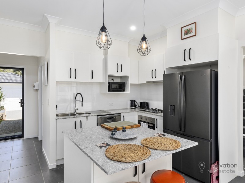 Lot 15/43 Crossacres St, Doolandella QLD 4077