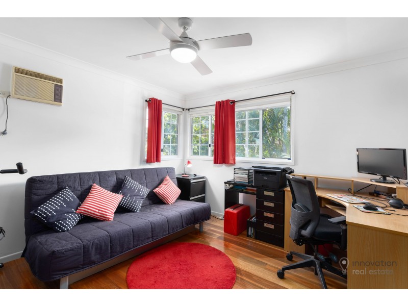 23 Dewsbury St, Middle Park QLD 4074