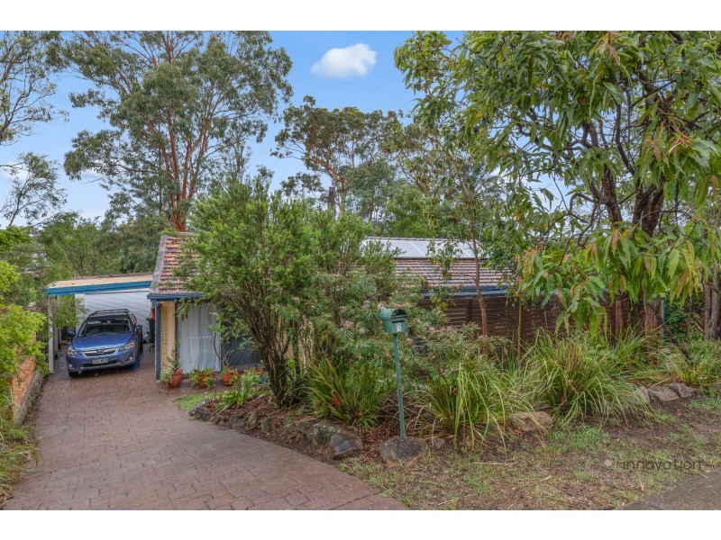 8 Zeil St, Riverhills QLD 4074