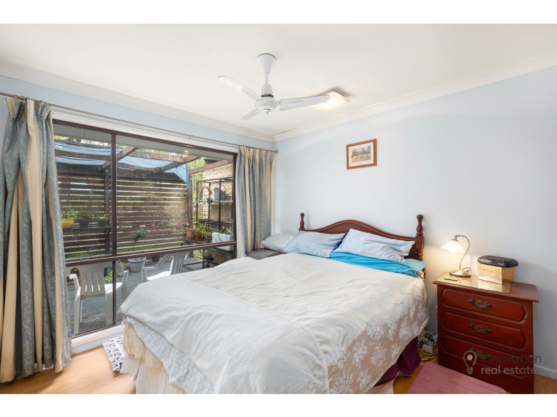 8 Zeil St, Riverhills QLD 4074