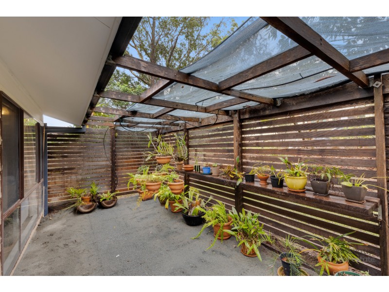 8 Zeil St, Riverhills QLD 4074